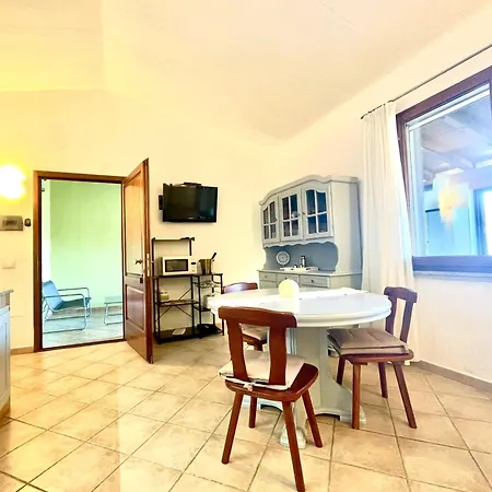 Bellevue Con Piscina Panoramica Tertenìa